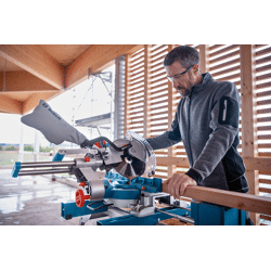 Akku-Kapp- und Gehrungssäge BITURBO GCM 18V-254 D