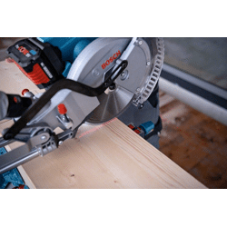 Akku-Kapp- und Gehrungssäge BITURBO GCM 18V-254 D