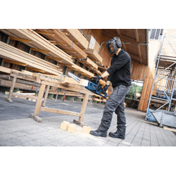 Akku-Kettensäge GKE 18V-40 Professional