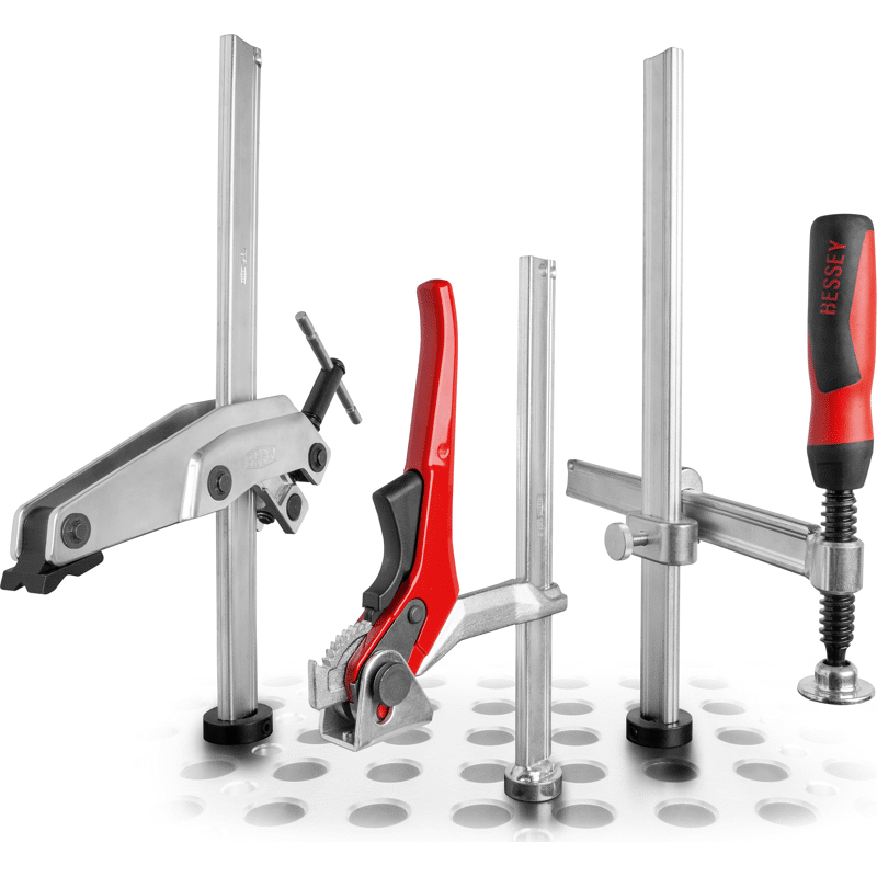 Spannelement für Schweißtische mit variabler Ausladun