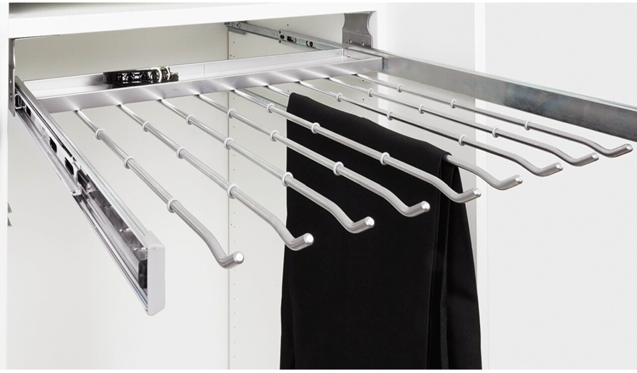 Lehom Pull Out Trousers Rack 22 Arms Stainless Steel Closet Pants Hanger  Bar Clothes Organizers for Space Saving and Storage 23-2/5x18inch :  Amazon.in: Home & Kitchen
